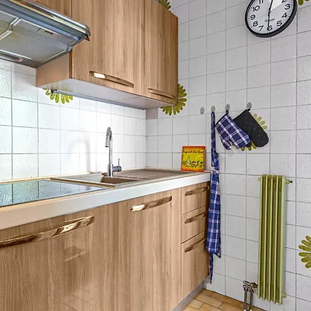 2 Pieces Confortable A Garavan - Parking מנטון