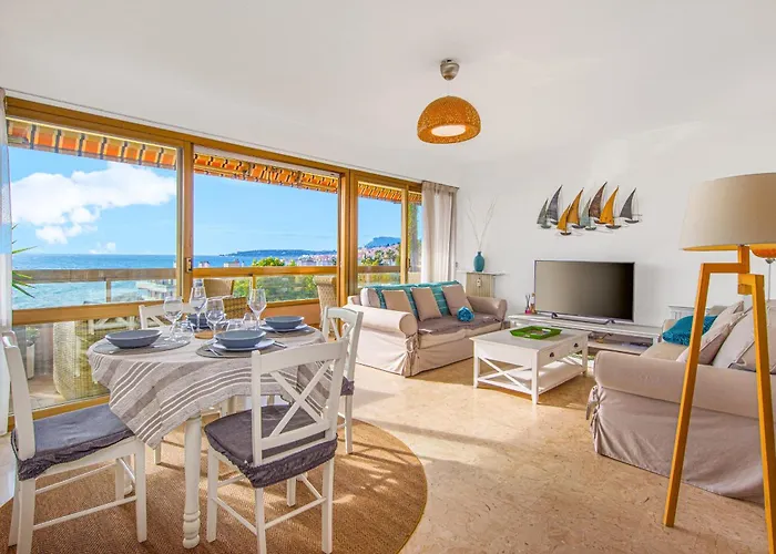 2 Pièces Confortable à Garavan - Parking Appartement Menton